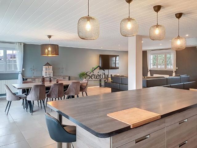Maison de prestige de 250 m2 en vente Hamblain les Prés, Hauts de France