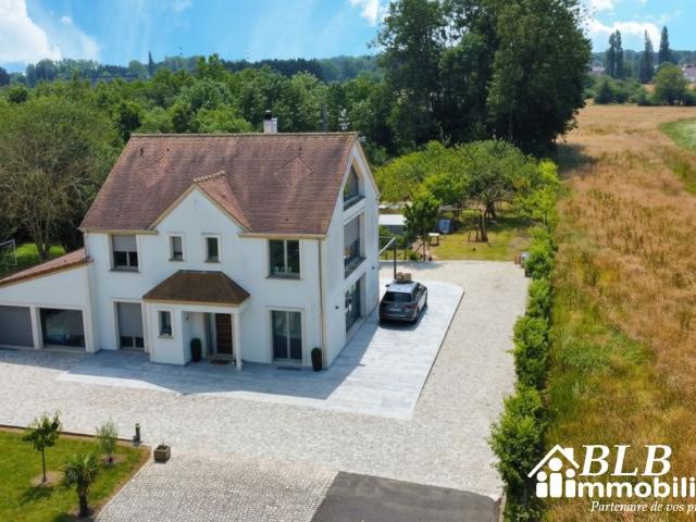 Maison de prestige de 267 m2 en vente Le Perray en Yvelines, Île de France