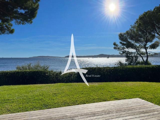 Maison de prestige de 277 m2 en vente La Croix Valmer, Provence Alpes Côte d'Azur