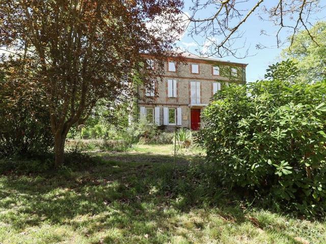 Maison de prestige de 284 m2 en vente Graulhet, Occitanie