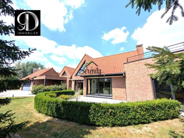 Maison de prestige de 286 m2 en vente Mouchin, Hauts de France