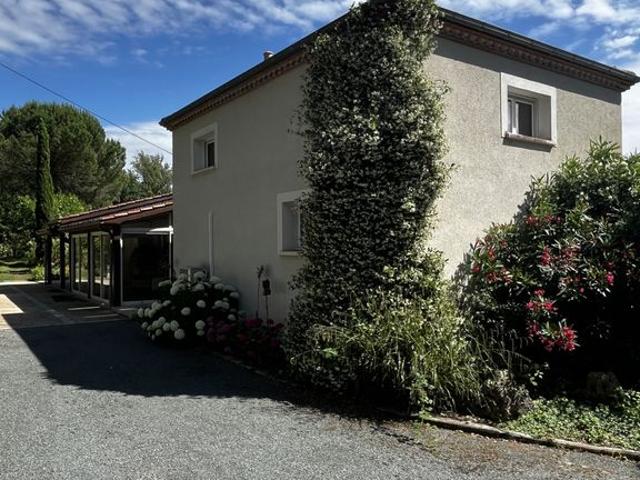 Maison de prestige de 280 m2 en vente Saint Jean de Thurac, France