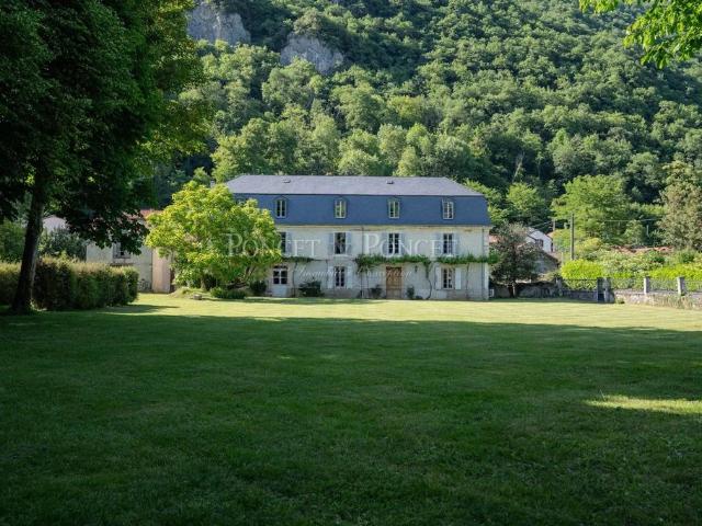 Maison de prestige de 300 m2 en vente Siradan, Occitanie