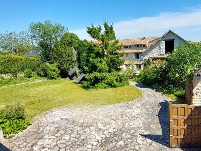 Maison de prestige de 300 m2 en vente Thoiry, France