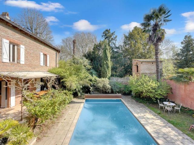 Maison de prestige de 315 m2 en vente Roquettes, France
