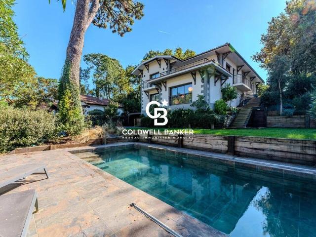 Maison de prestige de 356 m2 en vente Arcachon, France
