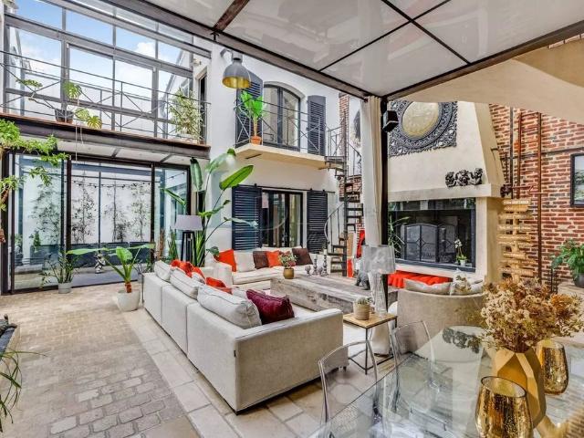 Maison de prestige de 409 m2 en vente Courbevoie, Île de France