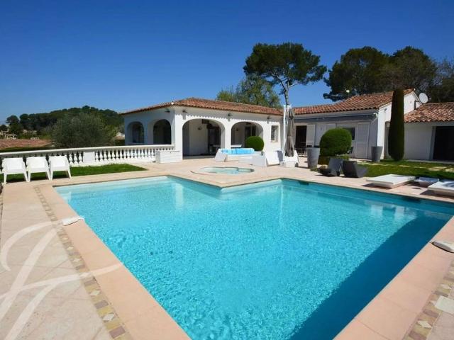 Maison de prestige de 400 m2 en location Le Cannet, Provence Alpes Côte d'Azur