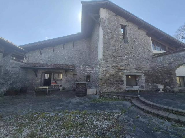 Maison de prestige de 415 m2 en vente Draillant, France