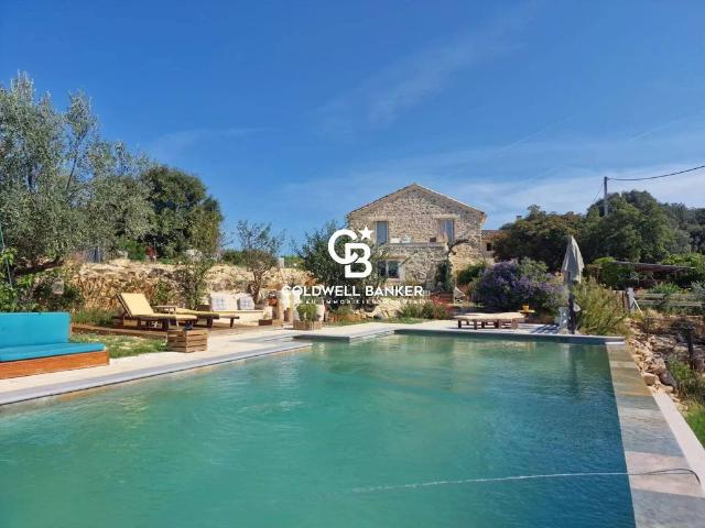 Maison de 11 pièces de luxe en vente à Saint Gervais, Occitanie