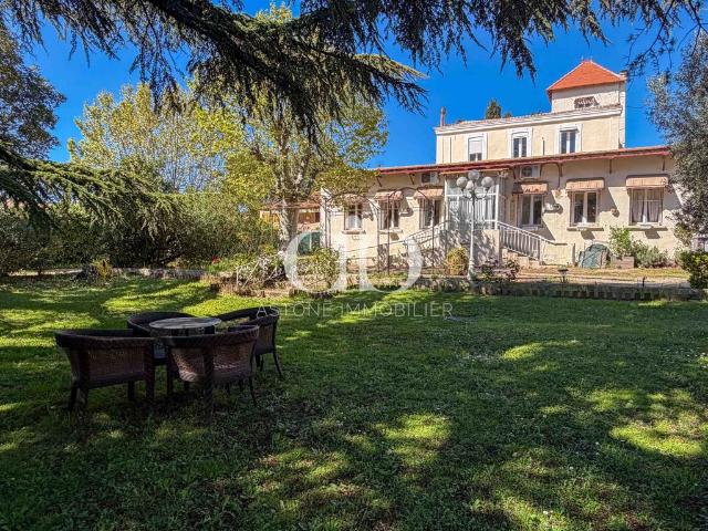 Maison de prestige de 500 m2 en vente Plan de Cuques, France