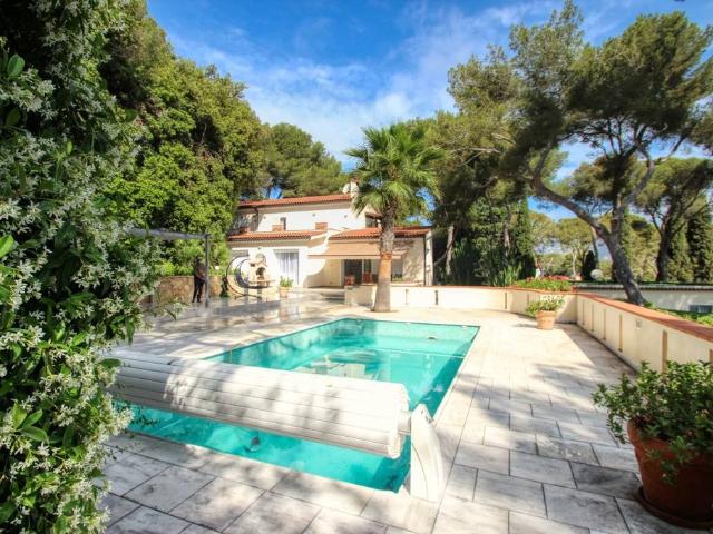 Maison de prestige de 600 m2 en vente Saint Jean Cap Ferrat, Provence Alpes Côte d'Azur