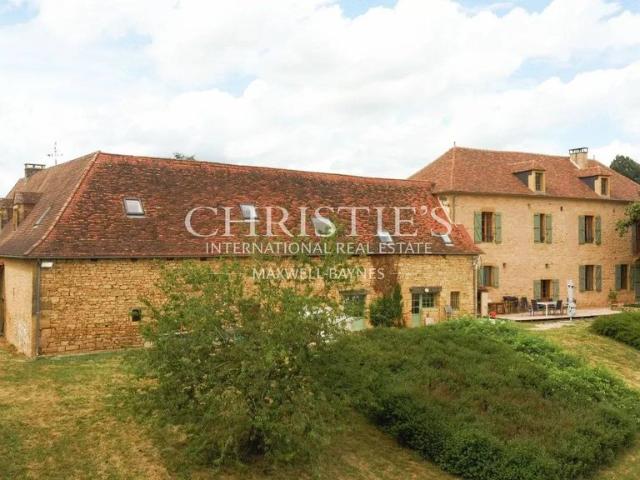 Maison de prestige de 754 m2 en vente Excideuil, France