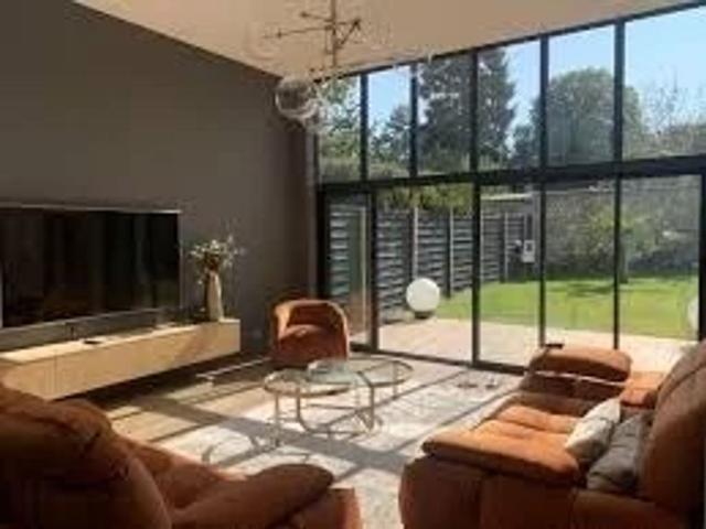 Maison de prestige de 81 m2 en vente Les Lilas, Île de France