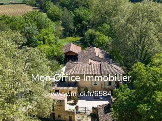 Maison de prestige de 850 m2 en vente La Tour d'Aigues, Provence Alpes Côte d'Azur