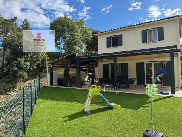 Maison de luxe de 4 pièces en vente à Montauroux, Provence Alpes Côte d'Azur