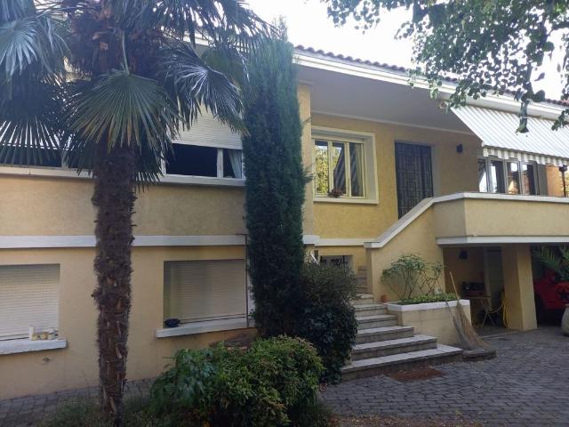 Maison de prestige en location Lyon, Auvergne Rhône Alpes