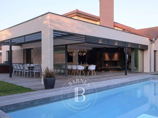 Maison de luxe de 260 m2 en vente Chozeau, Auvergne Rhône Alpes