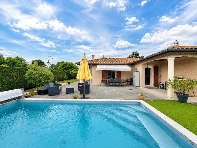 Maison de prestige de 112 m2 en vente Arnas, Auvergne Rhône Alpes