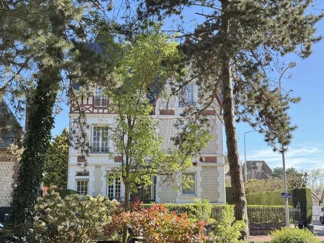 Maison de prestige en vente Deauville, Normandie