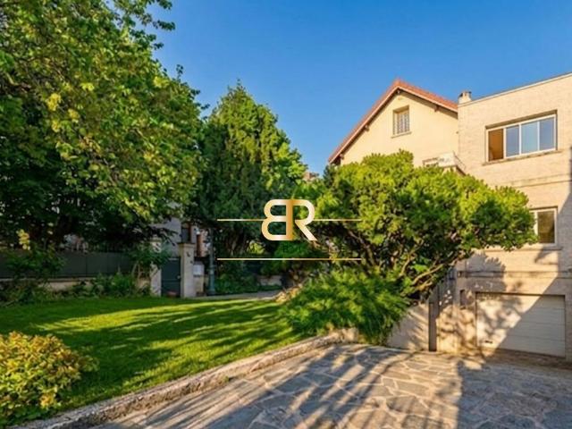 Maison de prestige en vente Joinville le Pont, France