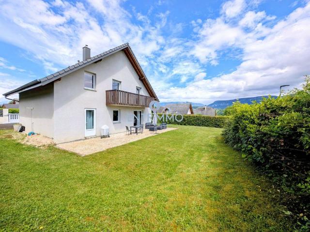 Maison de prestige en vente La Biolle, France