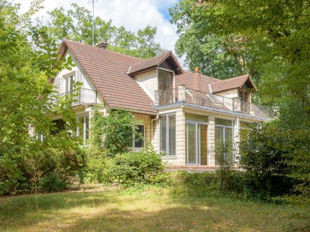 Maison de prestige en vente Lamorlaye, Hauts de France