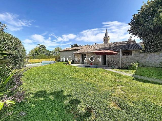 Maison de prestige en vente Lancié, Auvergne Rhône Alpes