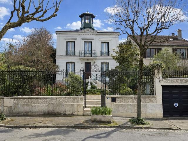 Maison de prestige en vente Le Raincy, France