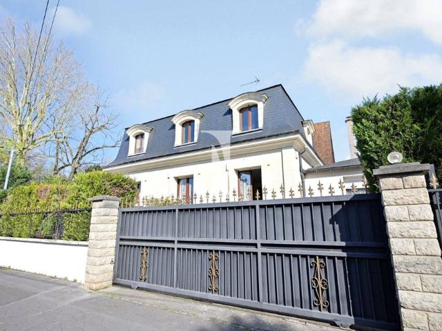 Maison de prestige en vente Le Raincy, France