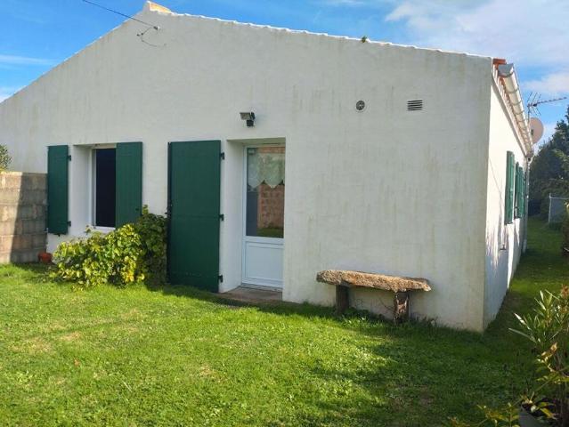 Maison de luxe de 3 pièces en vente à L'Île d'Yeu, France