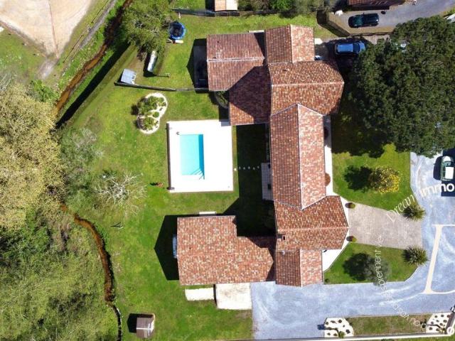 Maison de prestige en vente Mées, France