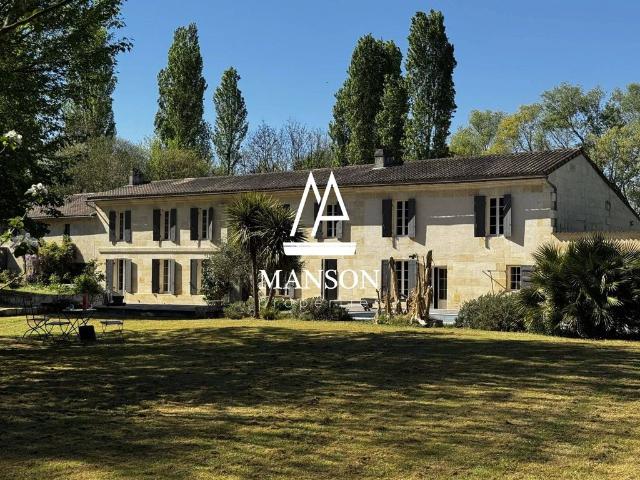Maison de prestige en vente Saint Laurent d'Arce, Nouvelle Aquitaine