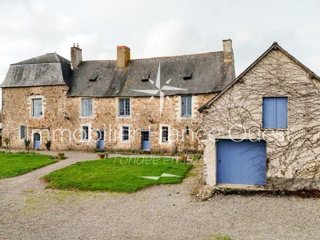 Maison de prestige en vente Sainte Suzanne, Pays de la Loire