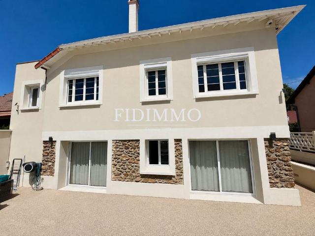 Maison de prestige en vente Sucy en Brie, France