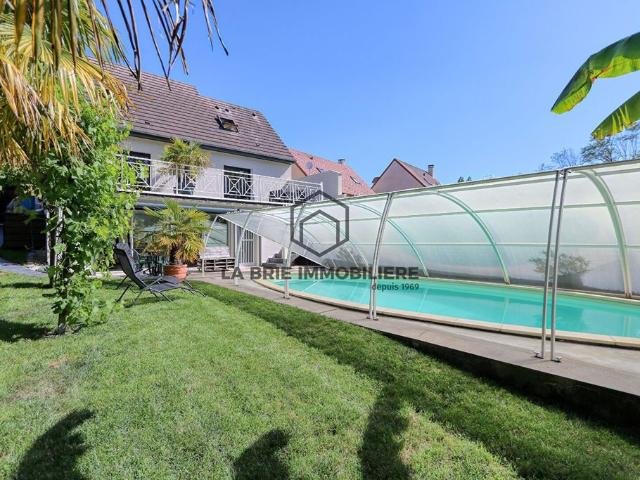 Maison de prestige en vente Périgny, Île de France
