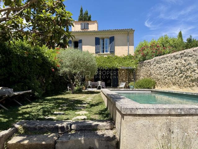 Maison de prestige en vente Puyvert, France