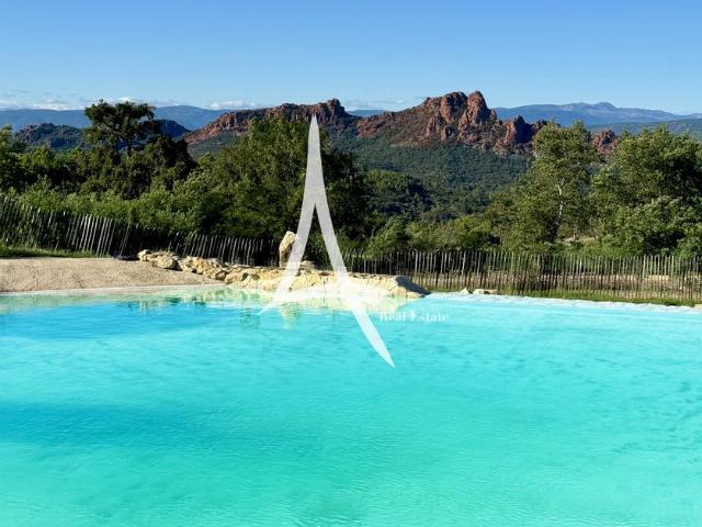 Maison de prestige en vente Roquebrune sur Argens, France