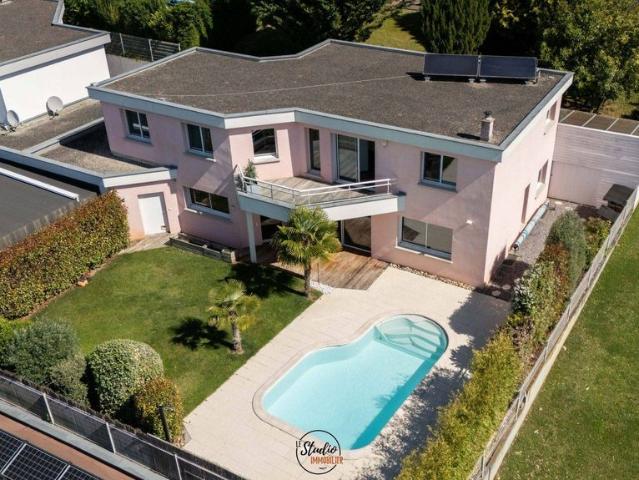 Maison de prestige de 210 m2 en vente Truchtersheim, France