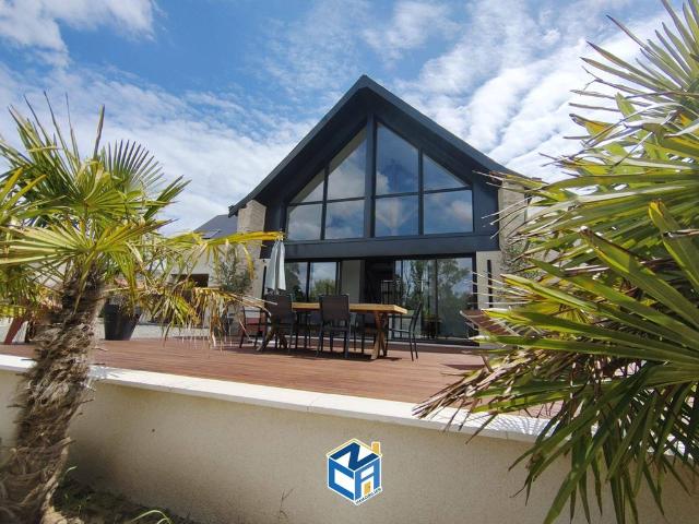 Maison de prestige en vente Veigné, Centre