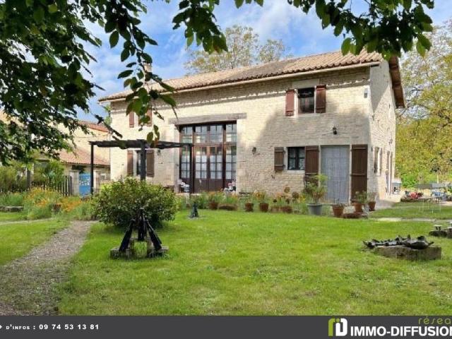 Maison de prestige en vente Villefagnan, France