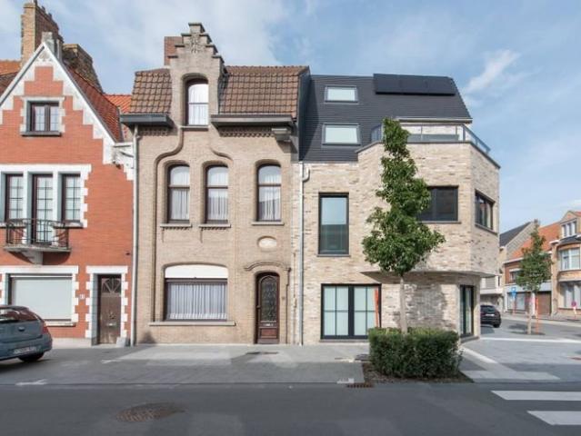 Maison de quatre chambres située à Nieuwpoort