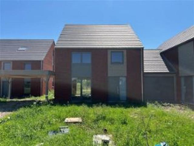 Maison de rangée neuve avec carport, terrasse, jardin | Gros