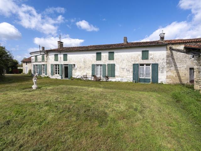 Maison de trois chambres avec gîtes 248m² Coivert