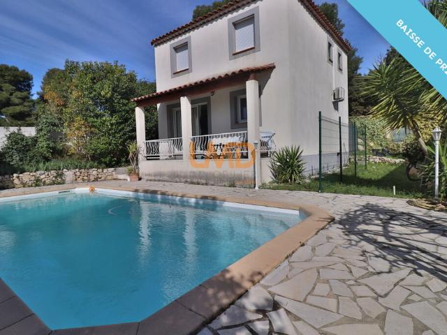 Maison de type 4 avec piscine à Rognac