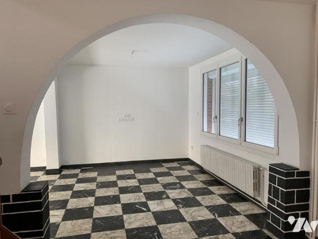 Maison de type 4 à 930 euros
