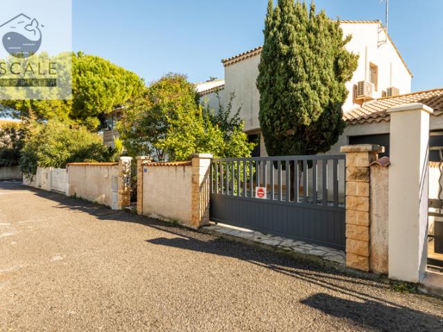 MAISON DE TYPE 4 EN R+1 QUARTIER BARROU A SETE