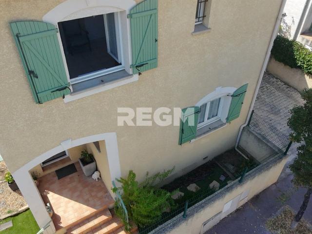 Maison de type 5 pièces de 141 m2 140m² Montpellier