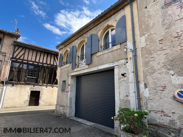 MAISON DE TYPE 3 AVEC GRAND GARAGE