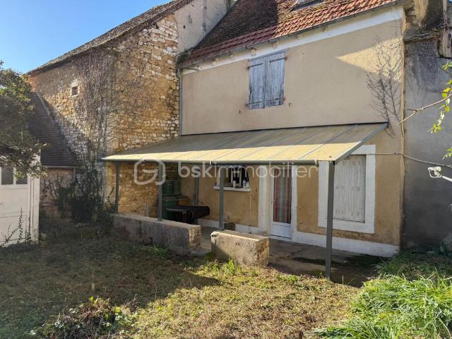 Maison de type T3 de 90 m²